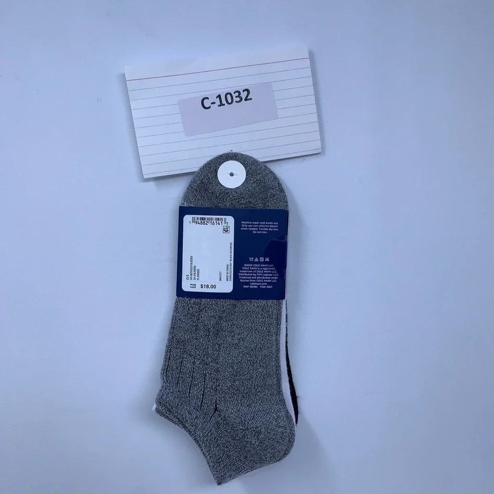 Cole Haan Womens 4-12 Black Assorted Extra Soft No Show Socks 3 Pairs MW2377